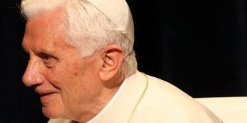 Kata-Kata Ratzinger Ketika Terpilih dan Ketika Mundur