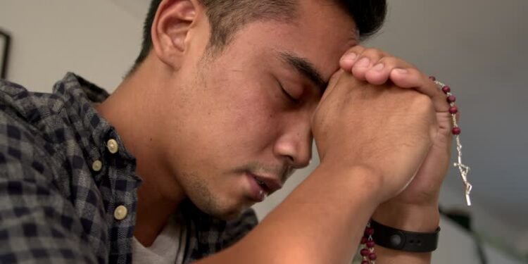 Mengapa Mengantuk Ketika Berdoa Rosario?